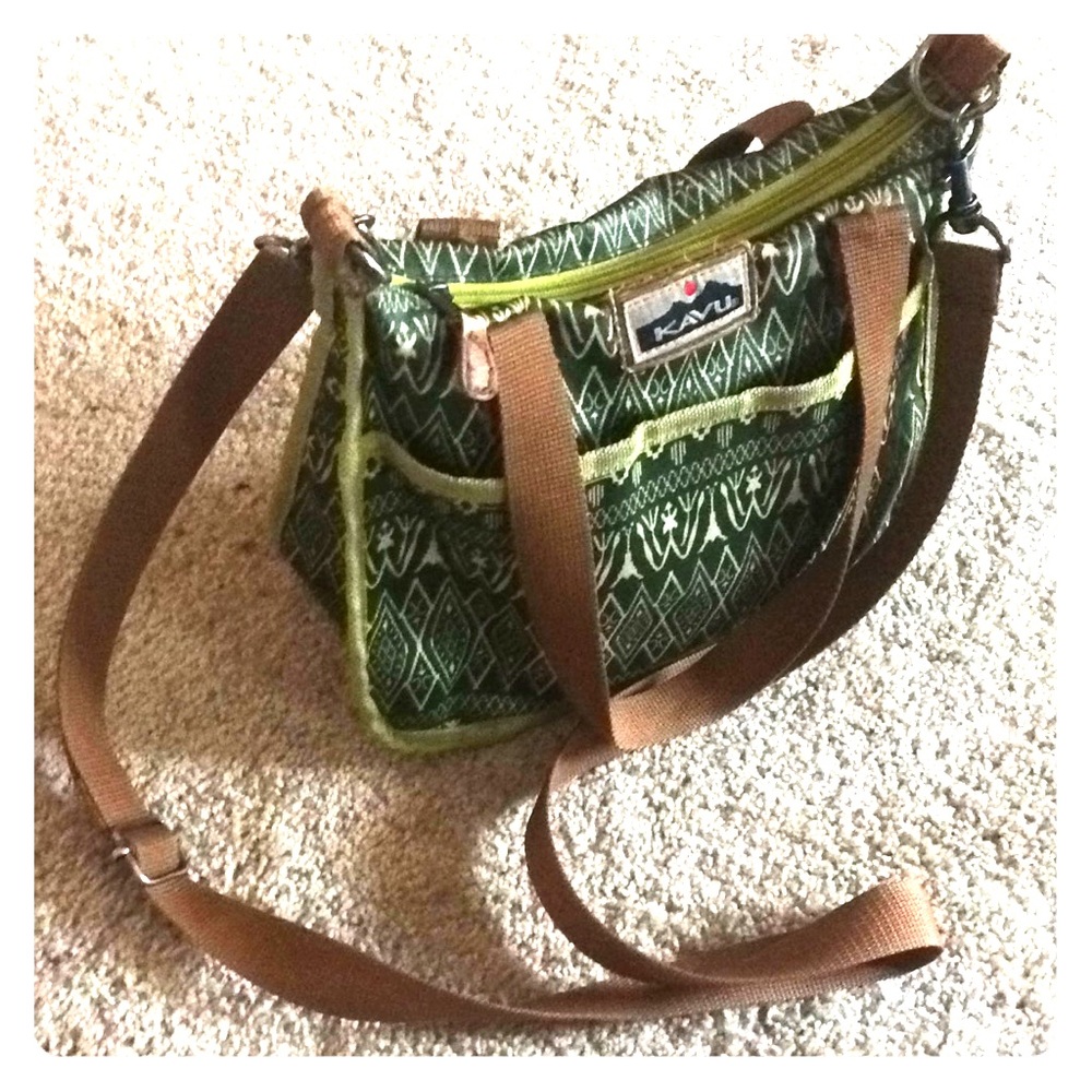 Waterproof KAVU purse 🌱